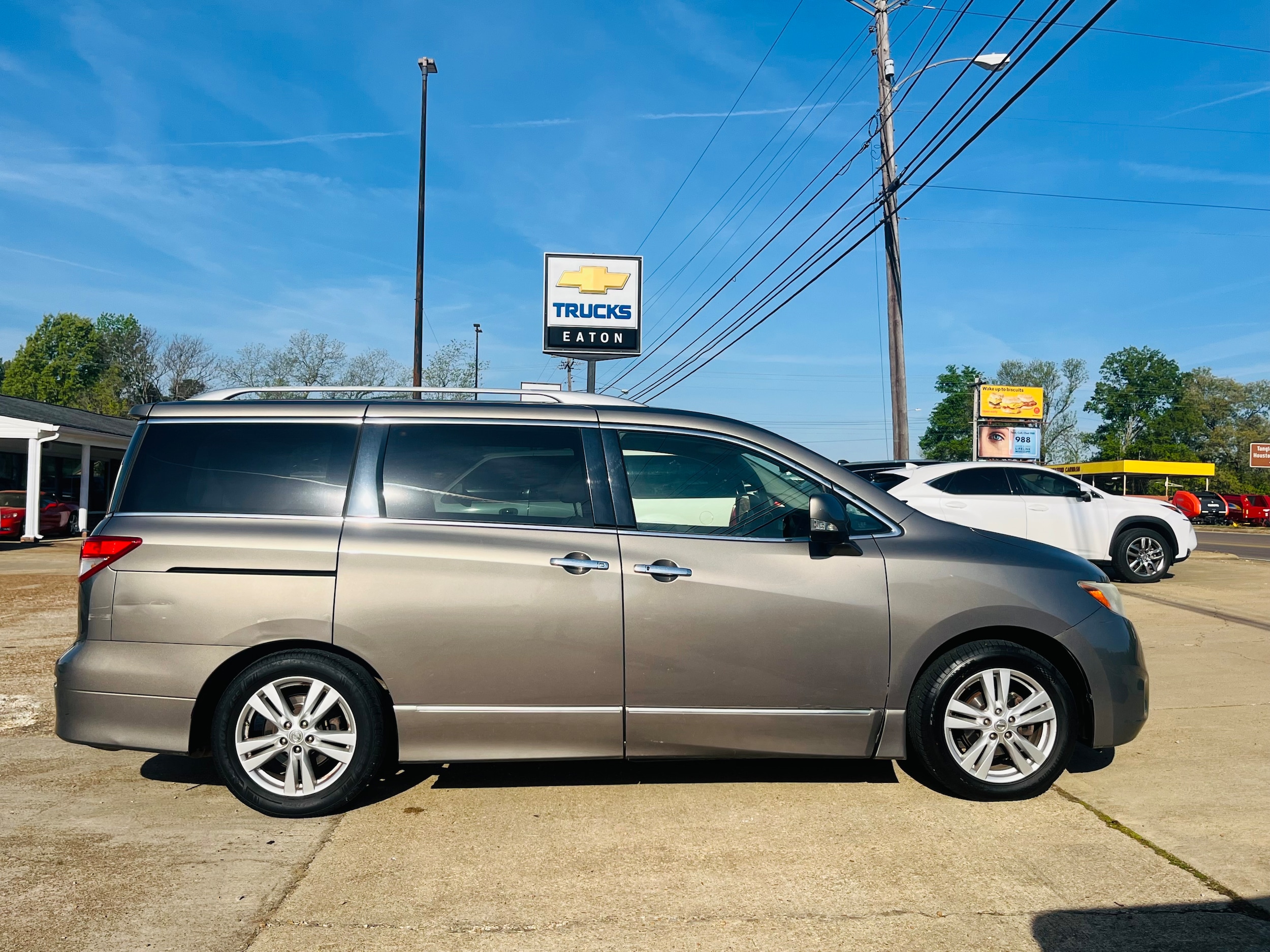 2014 Nissan Quest 3.5 SL's photo
