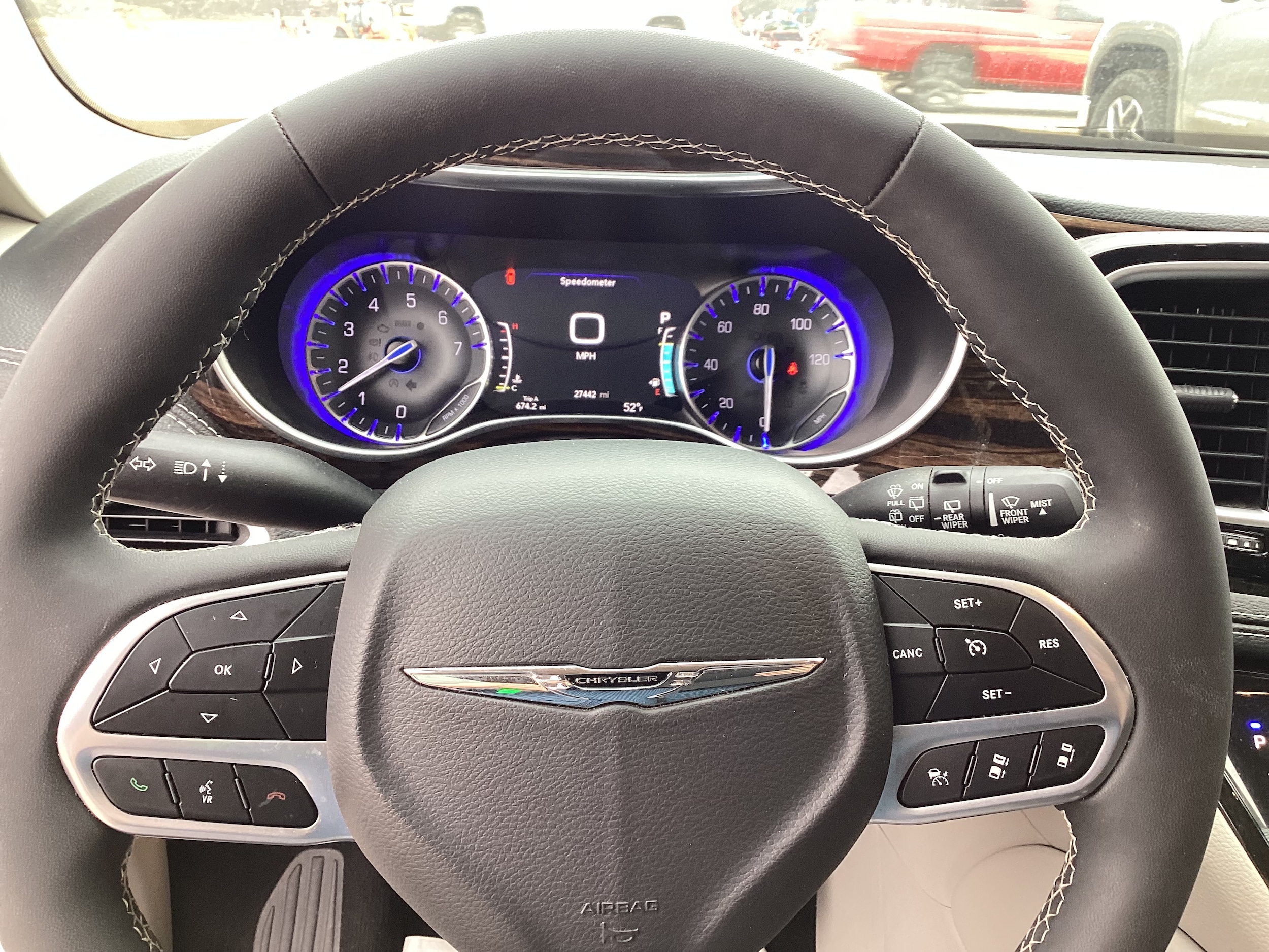 2023 Chrysler Pacifica Limited - Photo 7