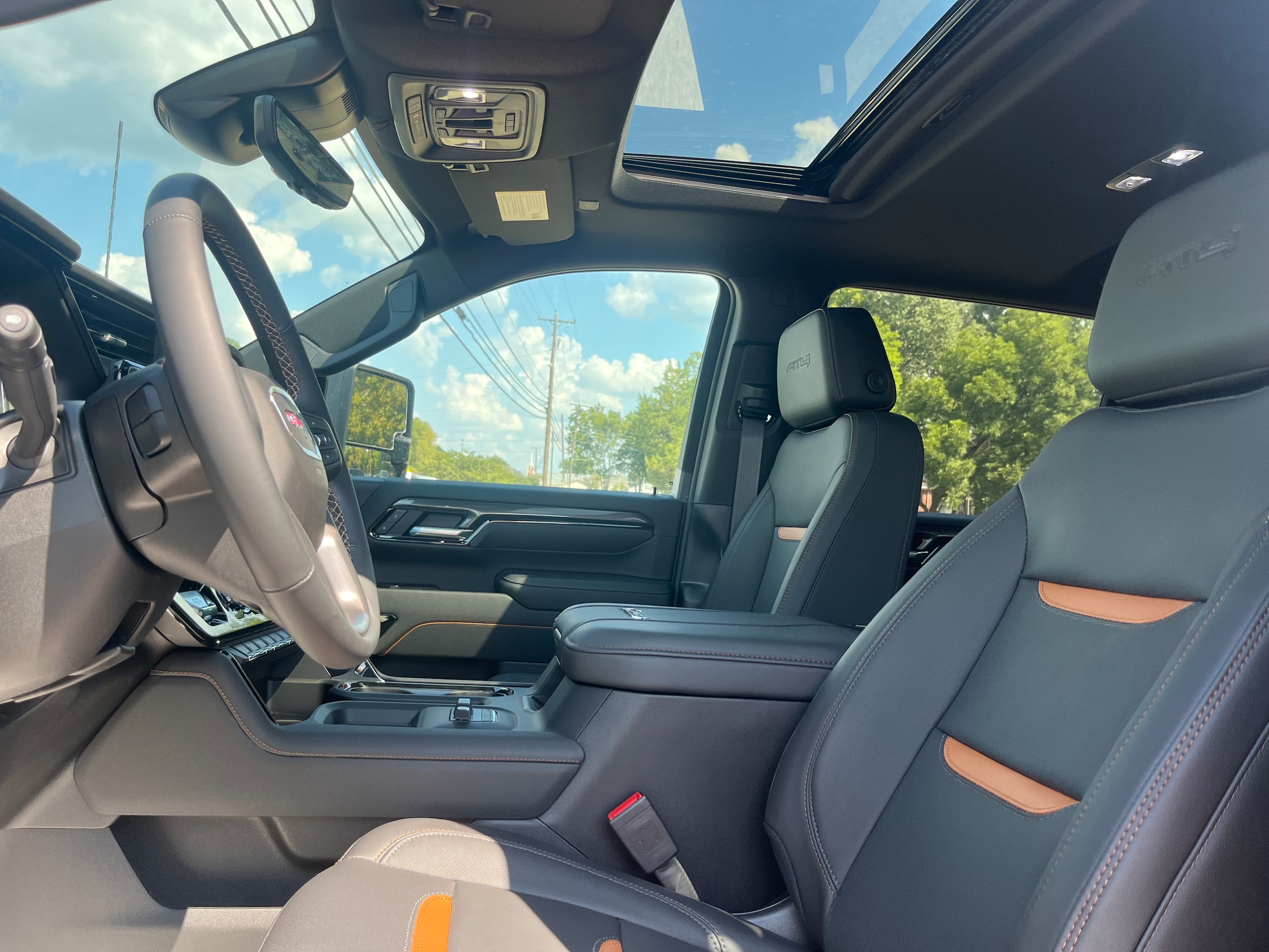 2026 GMC Sierra 2500HD AT4 - Photo 4