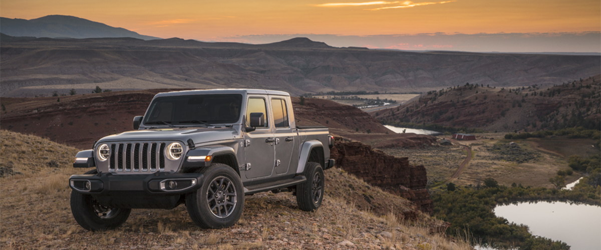 New Jeep Gladiator Trucks | Eau Claire Chrysler, Dodge ...