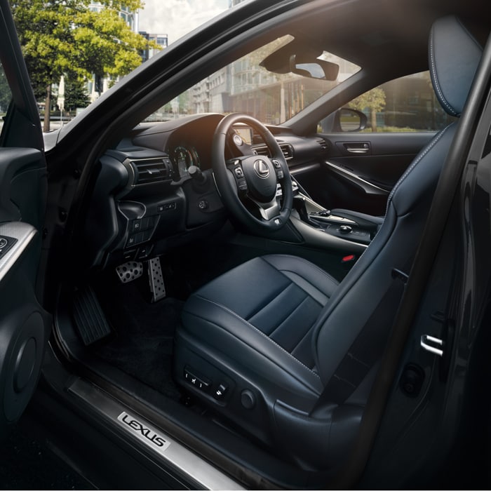 Used Lexus IS in Carrollton, TX