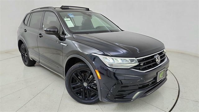 2022 Volkswagen Tiguan SE R-LINE BLACK