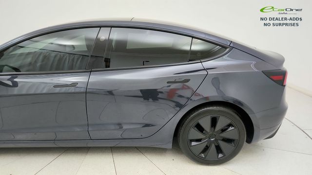 2025 Tesla Model 3 Long Range - Photo 24