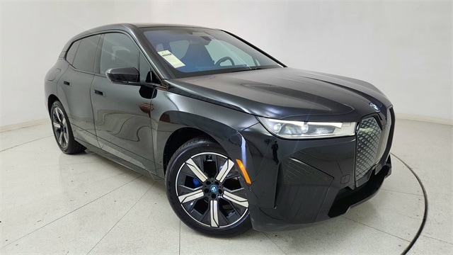 2024 BMW iX Base's photo