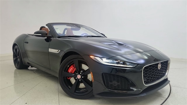 2022 Jaguar F-TYPE Base's photo