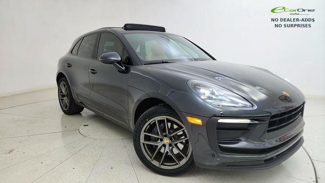 2022 Porsche Macan Base