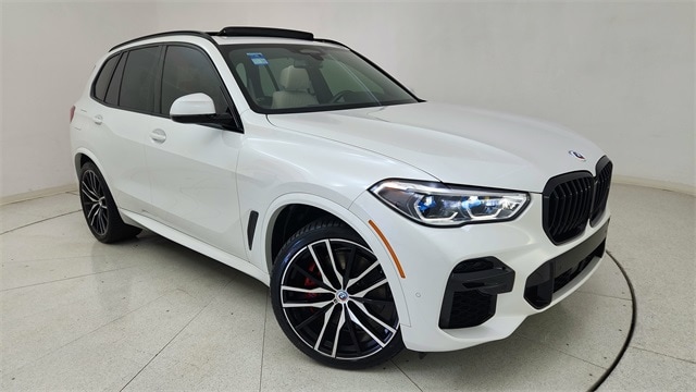 2023 BMW X5 M50i's photo