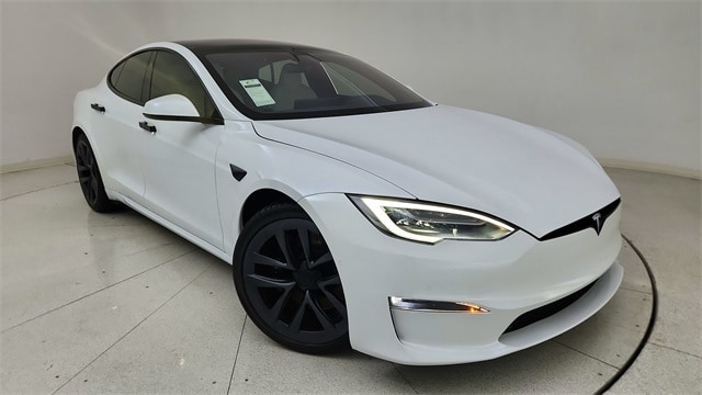 2021 Tesla Model S Plaid's photo