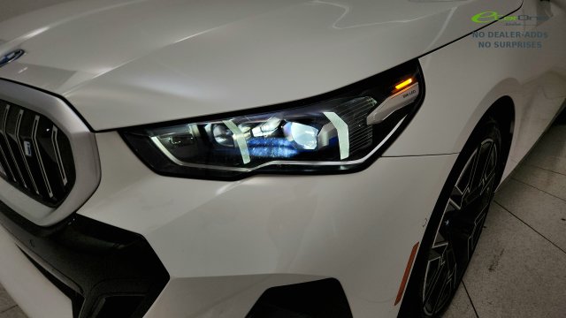 2025 BMW i5 40 - Photo 25