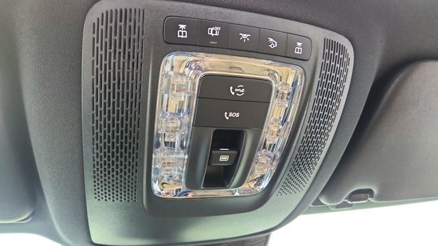 2025 Mercedes-Benz GLS Base - Photo 61