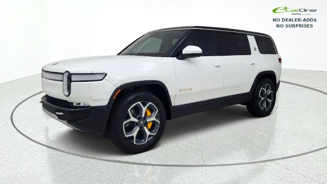 Used 2024 Rivian R1S SUV