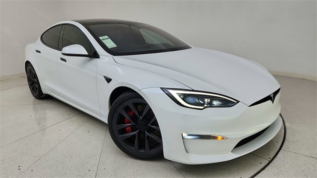2023 Tesla Model S Plaid's photo