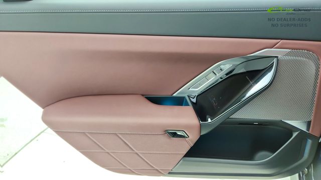 2023 BMW 7 Series 760i - Photo 31