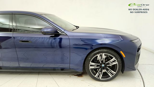 2023 BMW 7 Series 760i - Photo 7