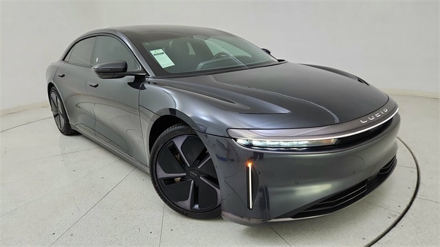 2024 Lucid Air Touring's photo