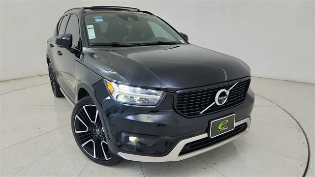 2021 Volvo XC40 R-Design