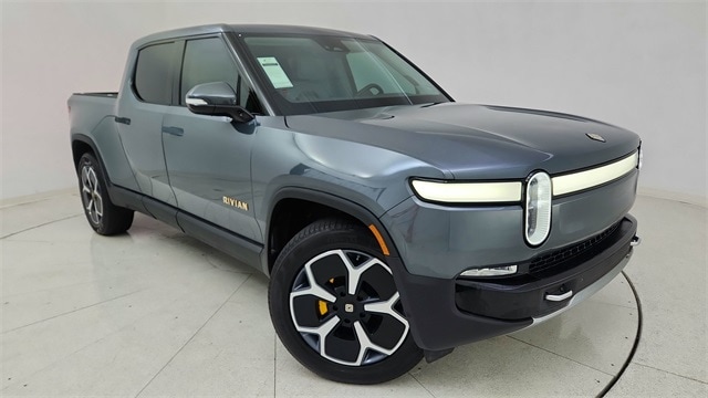 2023 Rivian R1T Adventure's photo