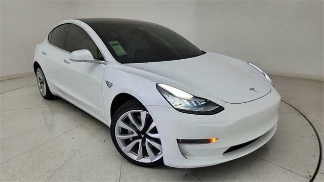 2019 Tesla Model 3 Base