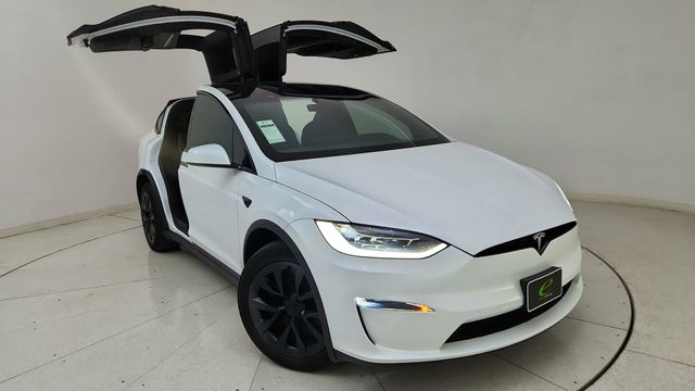 2023 Tesla Model X Long Range