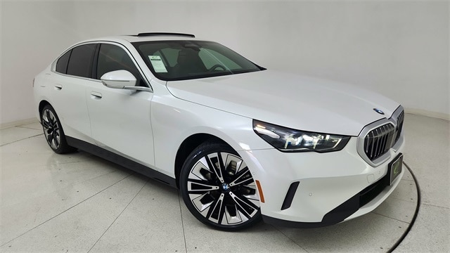 2024 BMW 5 Series 530i's photo