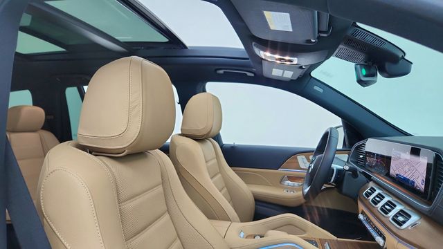 2025 Mercedes-Benz GLS Base - Photo 22