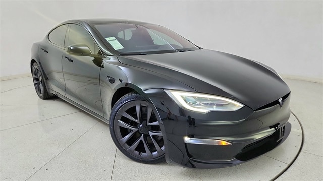 2022 Tesla Model S Plaid