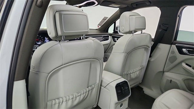 View 30