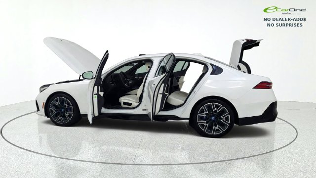 2025 BMW i5 40 - Photo 16