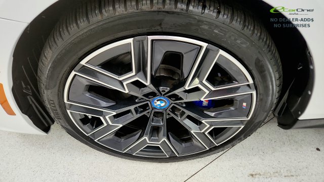 2025 BMW i5 40 - Photo 76