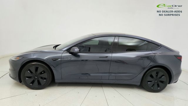 2025 Tesla Model 3 Long Range - Photo 22