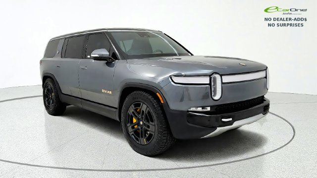  Rivian R1S