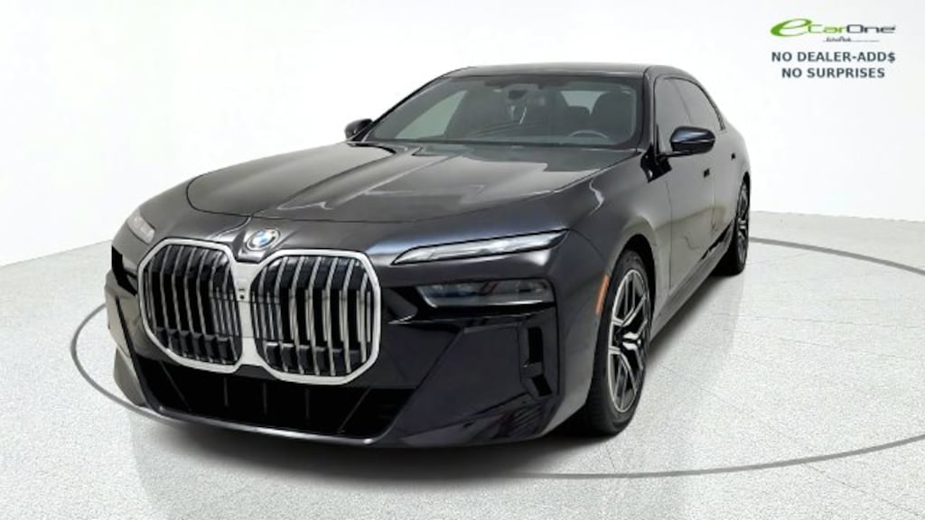 Used 2026 BMW 7 Series 740i xDrive | EXECUTIVE | DRIVING ASST PROF | PANO | 20" WHLS | $9K OPTS Sedan