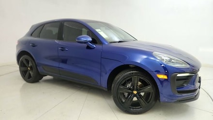 2024 Porsche Macan | LANE CHANGE ASST | 21