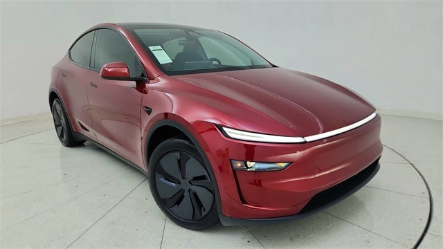2026 Tesla New Model Y Long Range's photo
