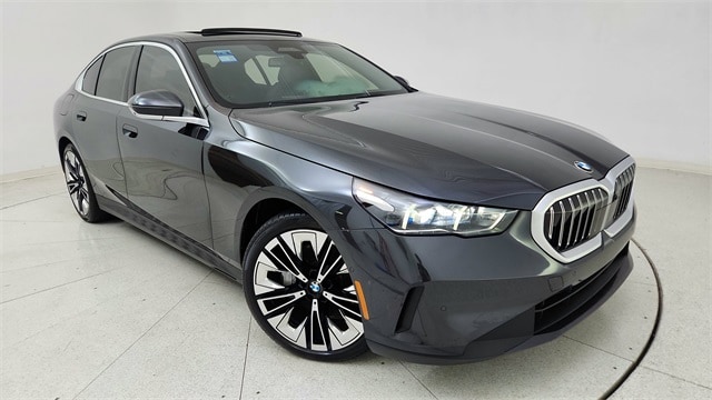 2026 BMW 5 Series 540i's photo