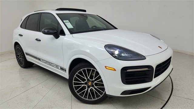 2021 Porsche Cayenne Base's photo