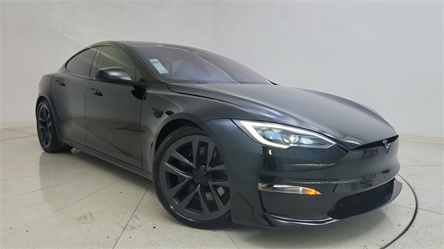 2022 Tesla Model S Plaid's photo