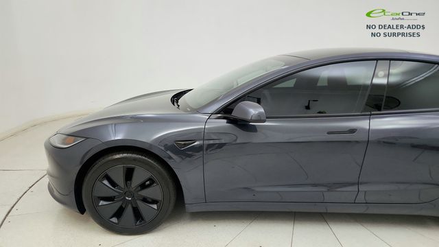 2025 Tesla Model 3 Long Range - Photo 23