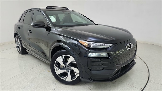 2025 Audi Q6 e-tron Prestige's photo