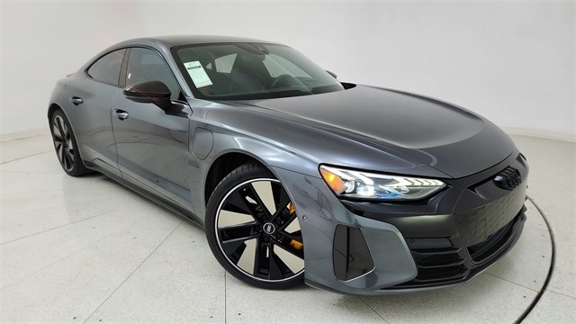 2022 Audi RS e-tron GT Base's photo