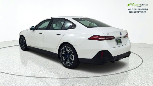 2025 BMW i5 40 - Photo 6