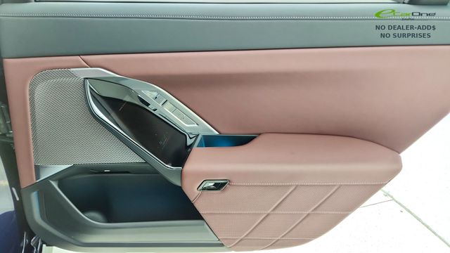 2023 BMW 7 Series 760i - Photo 27