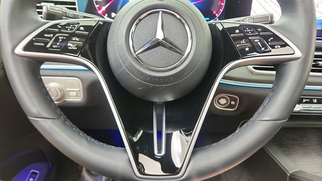 2025 Mercedes-Benz GLE GLE350 - Photo 39