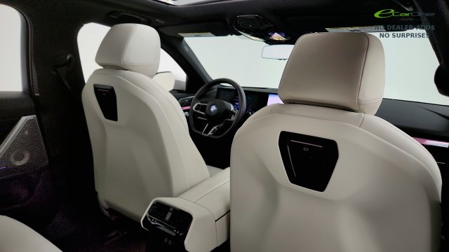 2025 BMW i5 40 - Photo 42
