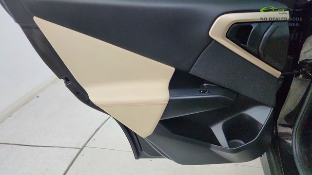 2025 BMW X3 30 - Photo 44
