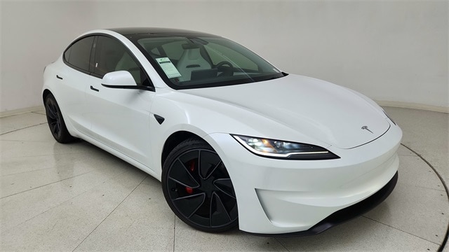 2024 Tesla Model 3 Performance's photo