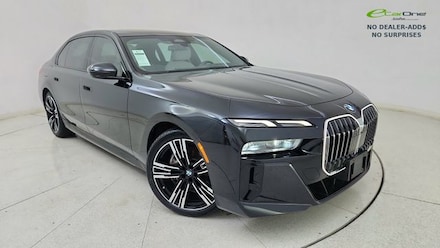 2023 BMW 7 Series 740i | PARKING ASST | FRONT MASSAGING STS | $6K OPTS