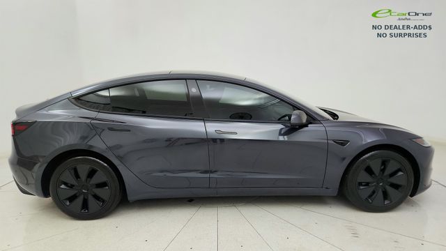 2025 Tesla Model 3 Long Range - Photo 29