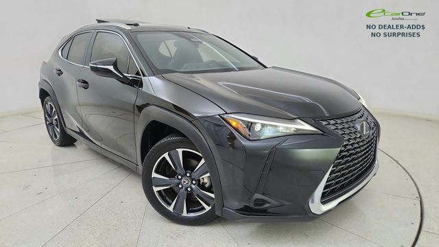 2025 Lexus UX Hybrid