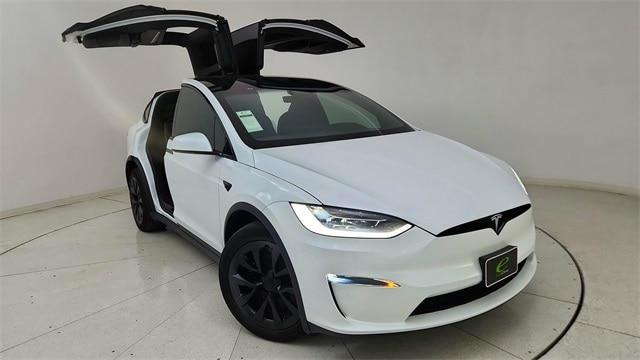 2023 Tesla Model X Long Range